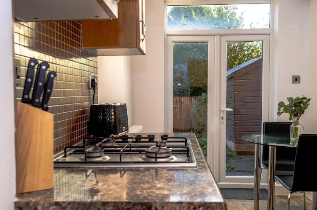 Charming York House- Walking Distance To Town Centre Βίλα Εξωτερικό φωτογραφία