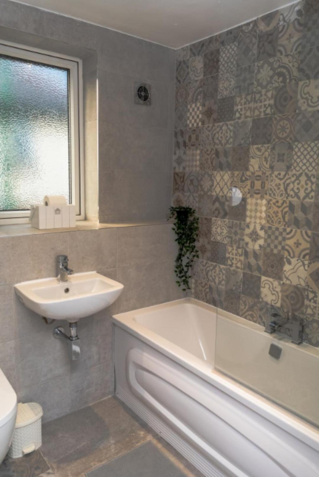 Charming York House- Walking Distance To Town Centre Βίλα Εξωτερικό φωτογραφία